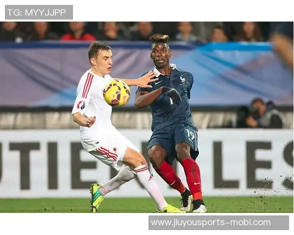 博格巴称赞C罗激励作用对年轻球员的重要性